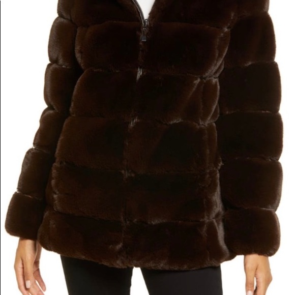VIA SPIGA NWT Eggplant Faux Fur Reversible Jacket - Picture 2 of 11